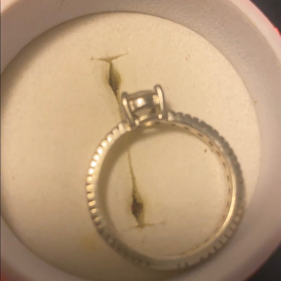 Ring - Picture 3 of 5